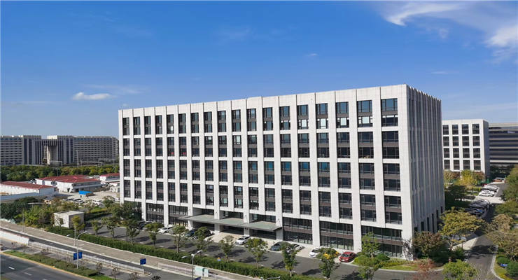 上海長三角電商中心招商熱線，一站式解決企業(yè)辦公需求！