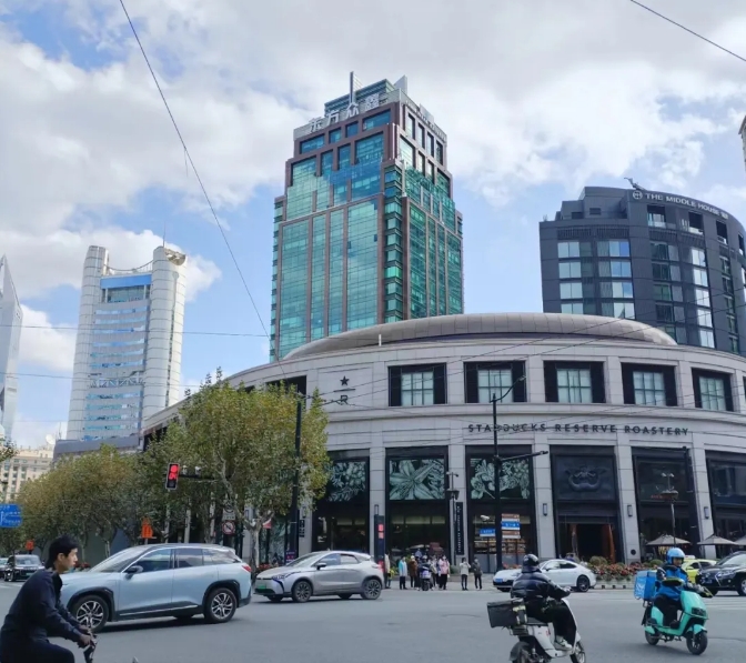 上海靜安區(qū)南京西路7-9元寫字樓，招商盛啟，共筑商務(wù)輝煌！